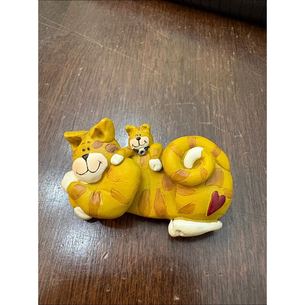 Charming Yellow Cat Brooch